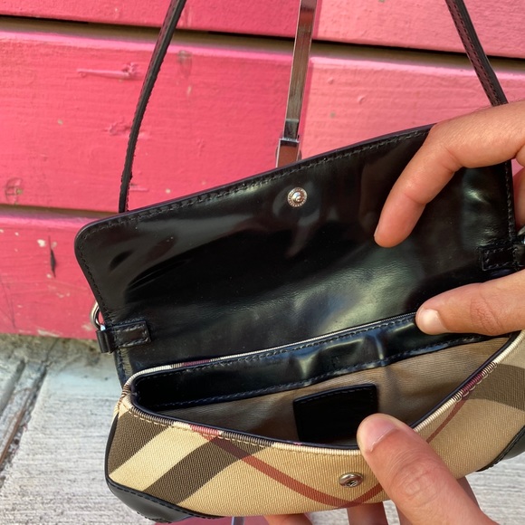 Mini authentic Burberry bag - Picture 5 of 6